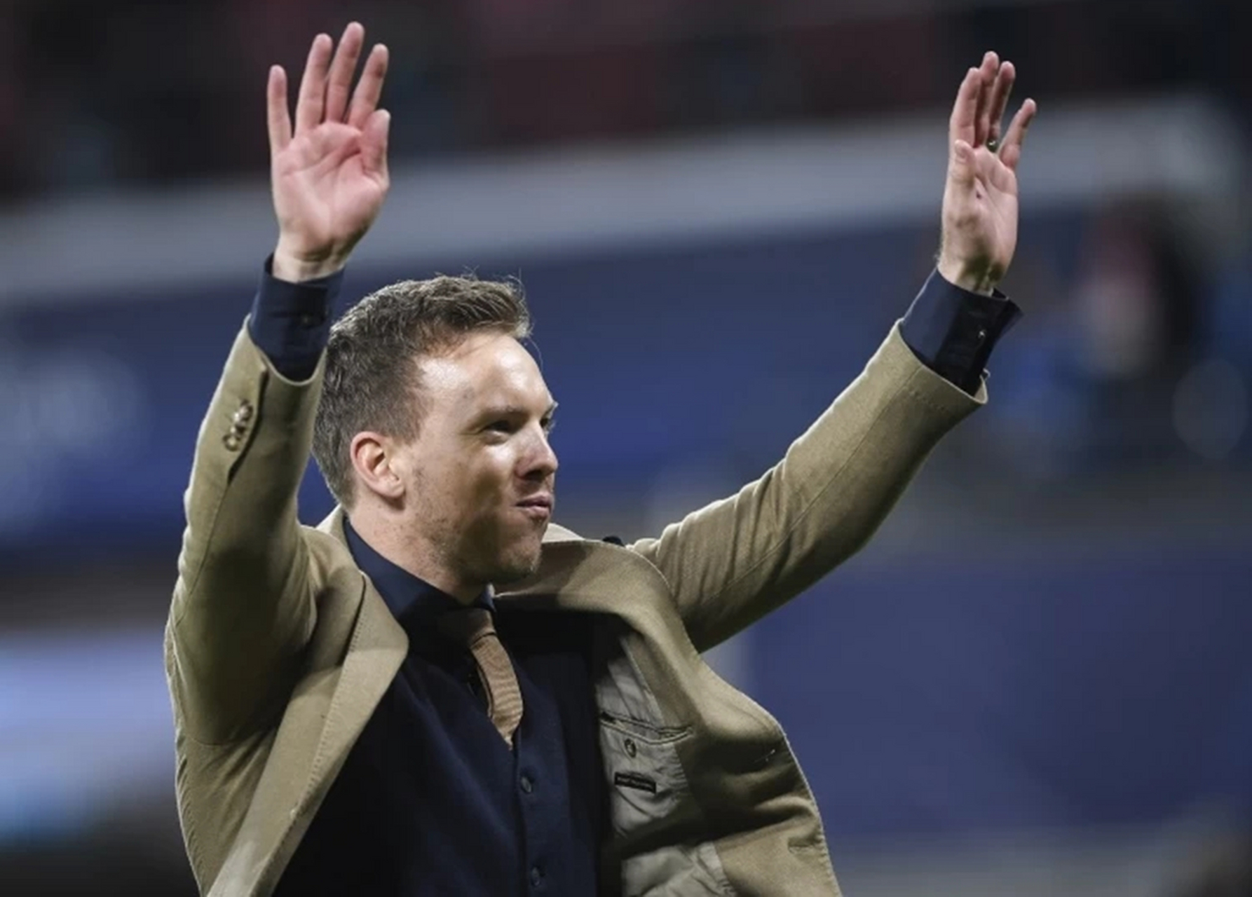 米兰体育网址-关于今夜德国杯传出新动向，上海申花豪取连胜，管理层表态——底气十足，控场能力受关注的信息-米兰体育网址